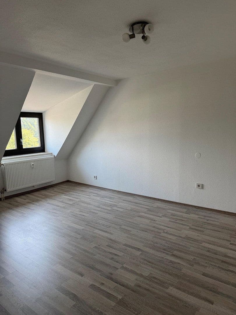 3 bedroom with open-plan kitchen flat to rent, 110 m², Ostheim 52, Regensburg, Bavaria 3 bedroom with open-plan kitchen flat to rent, 110 m², Ostheim 52, Regensburg, Bavaria