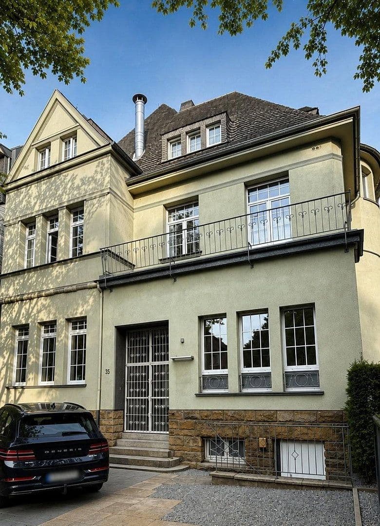 4 bedroom flat to rent, 135 m², Maria-Theresia-Allee 35, Aachen, North Rhine-Westphalia 4 bedroom flat to rent, 135 m², Maria-Theresia-Allee 35, Aachen, North Rhine-Westphalia
