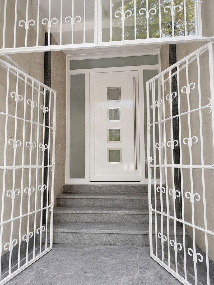 4 bedroom flat to rent, 135 m², Maria-Theresia-Allee 35, Aachen, North Rhine-Westphalia 4 bedroom flat to rent, 135 m², Maria-Theresia-Allee 35, Aachen, North Rhine-Westphalia