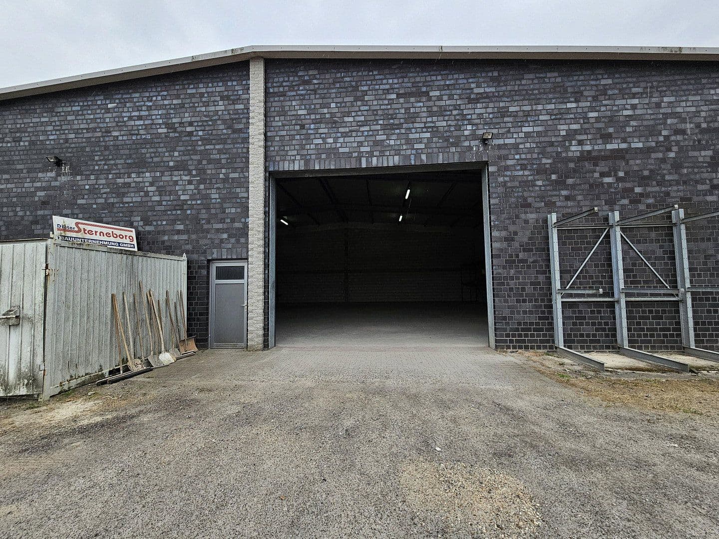 non-residential property to rent, 1,507 m², Industriestr. 19, Isselburg, North Rhine-Westphalia non-residential property to rent, 1,507 m², Industriestr. 19, Isselburg, North Rhine-Westphalia