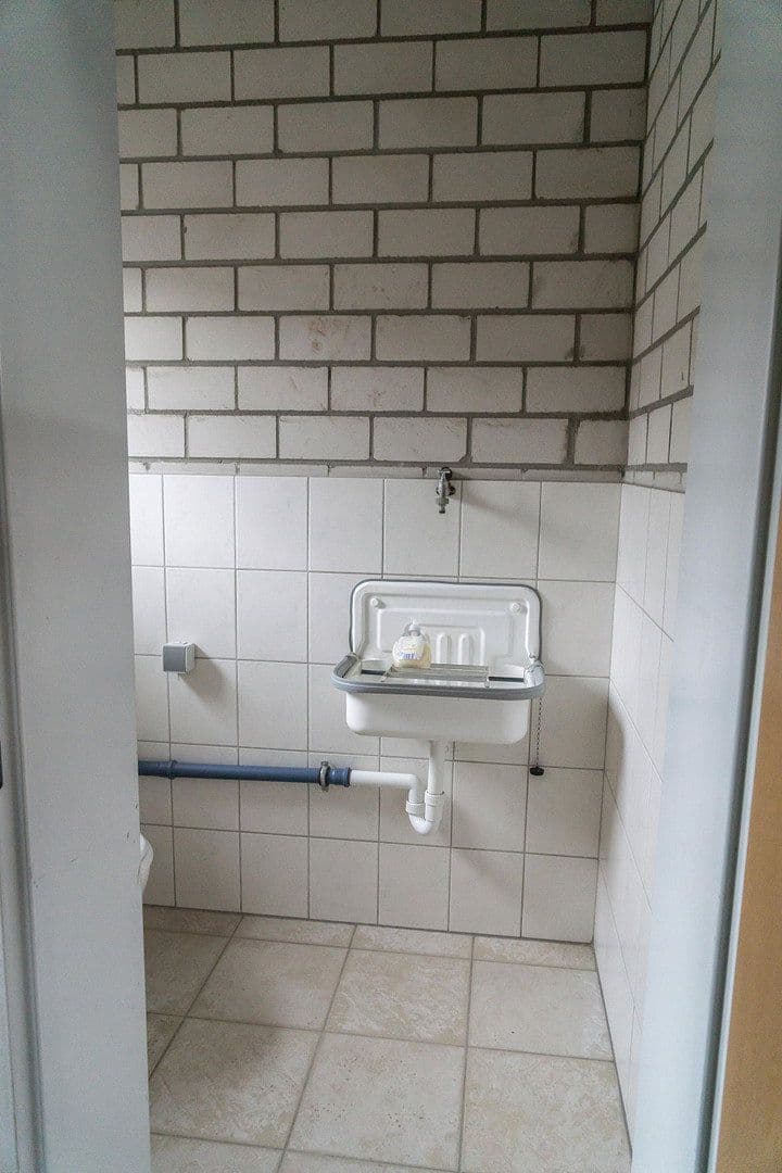 non-residential property to rent, 1,507 m², Industriestr. 19, Isselburg, North Rhine-Westphalia non-residential property to rent, 1,507 m², Industriestr. 19, Isselburg, North Rhine-Westphalia