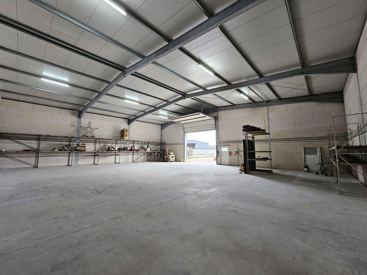 non-residential property to rent, 1,507 m², Industriestr. 19, Isselburg, North Rhine-Westphalia non-residential property to rent, 1,507 m², Industriestr. 19, Isselburg, North Rhine-Westphalia