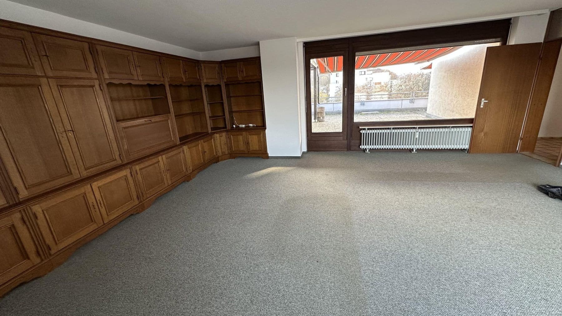 3 bedroom with open-plan kitchen flat for sale, 133 m², Gundelfingen, Baden-Württemberg 3 bedroom with open-plan kitchen flat for sale, 133 m², Gundelfingen, Baden-Württemberg