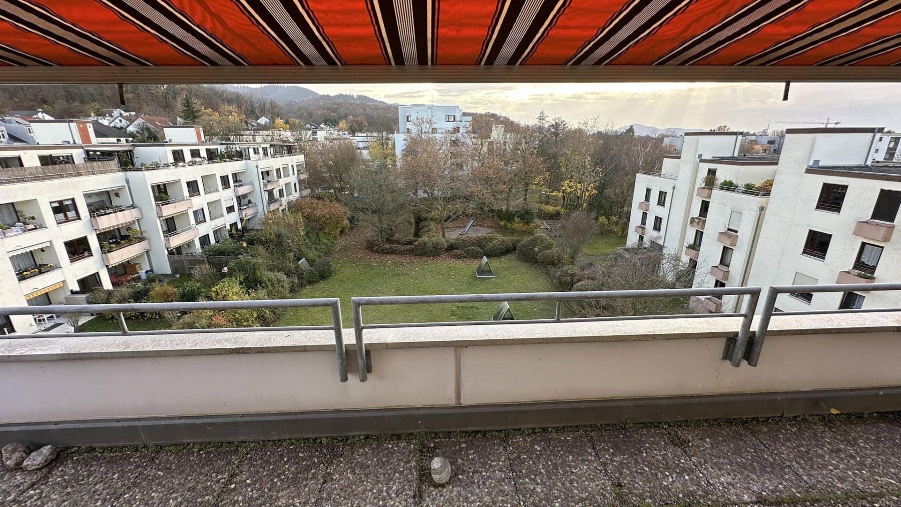 3 bedroom with open-plan kitchen flat for sale, 133 m², Gundelfingen, Baden-Württemberg 3 bedroom with open-plan kitchen flat for sale, 133 m², Gundelfingen, Baden-Württemberg