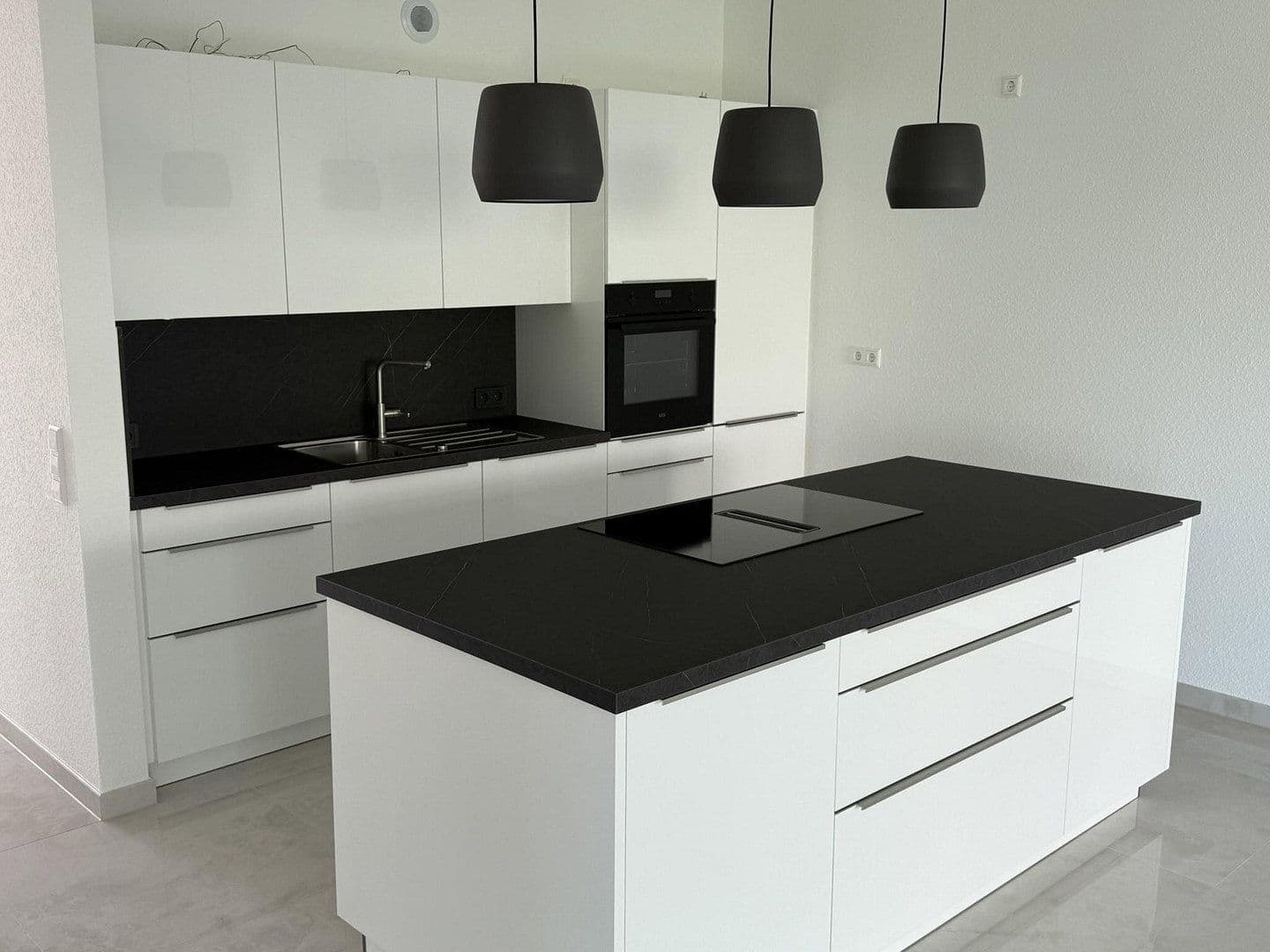 3 bedroom flat to rent, 127 m², Thomas-Schreiber-Weg 5 Wohnung oben, Bad Mergentheim, Baden-Württemberg 3 bedroom flat to rent, 127 m², Thomas-Schreiber-Weg 5 Wohnung oben, Bad Mergentheim, Baden-Württemberg