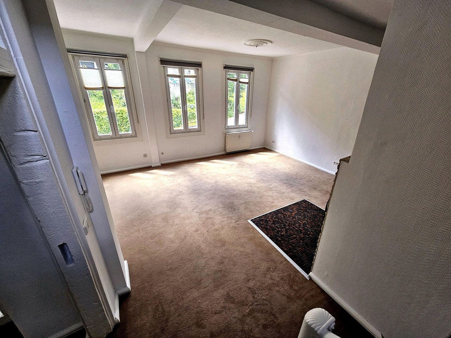 3 bedroom with open-plan kitchen flat to rent, 145 m², Schlangenbad, Hesse 3 bedroom with open-plan kitchen flat to rent, 145 m², Schlangenbad, Hesse