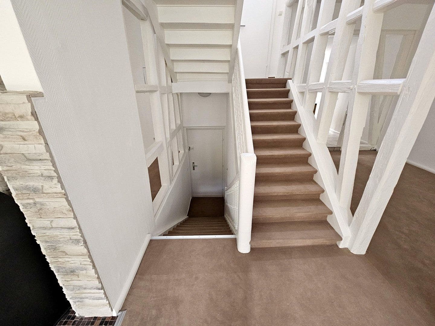 3 bedroom with open-plan kitchen flat to rent, 145 m², Schlangenbad, Hesse 3 bedroom with open-plan kitchen flat to rent, 145 m², Schlangenbad, Hesse