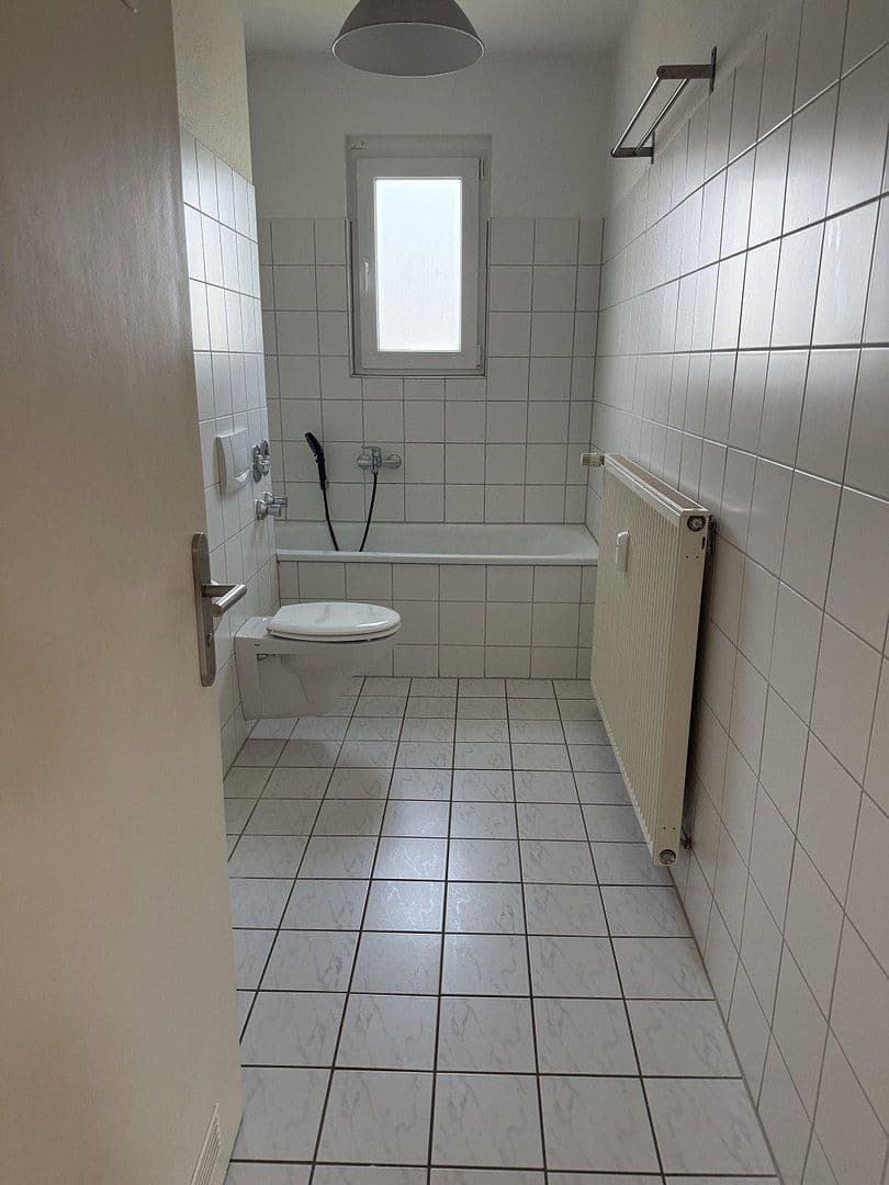 1 bedroom with open-plan kitchen flat to rent, 60 m², Akazienstraße 7, Hattingen, North Rhine-Westphalia 1 bedroom with open-plan kitchen flat to rent, 60 m², Akazienstraße 7, Hattingen, North Rhine-Westphalia