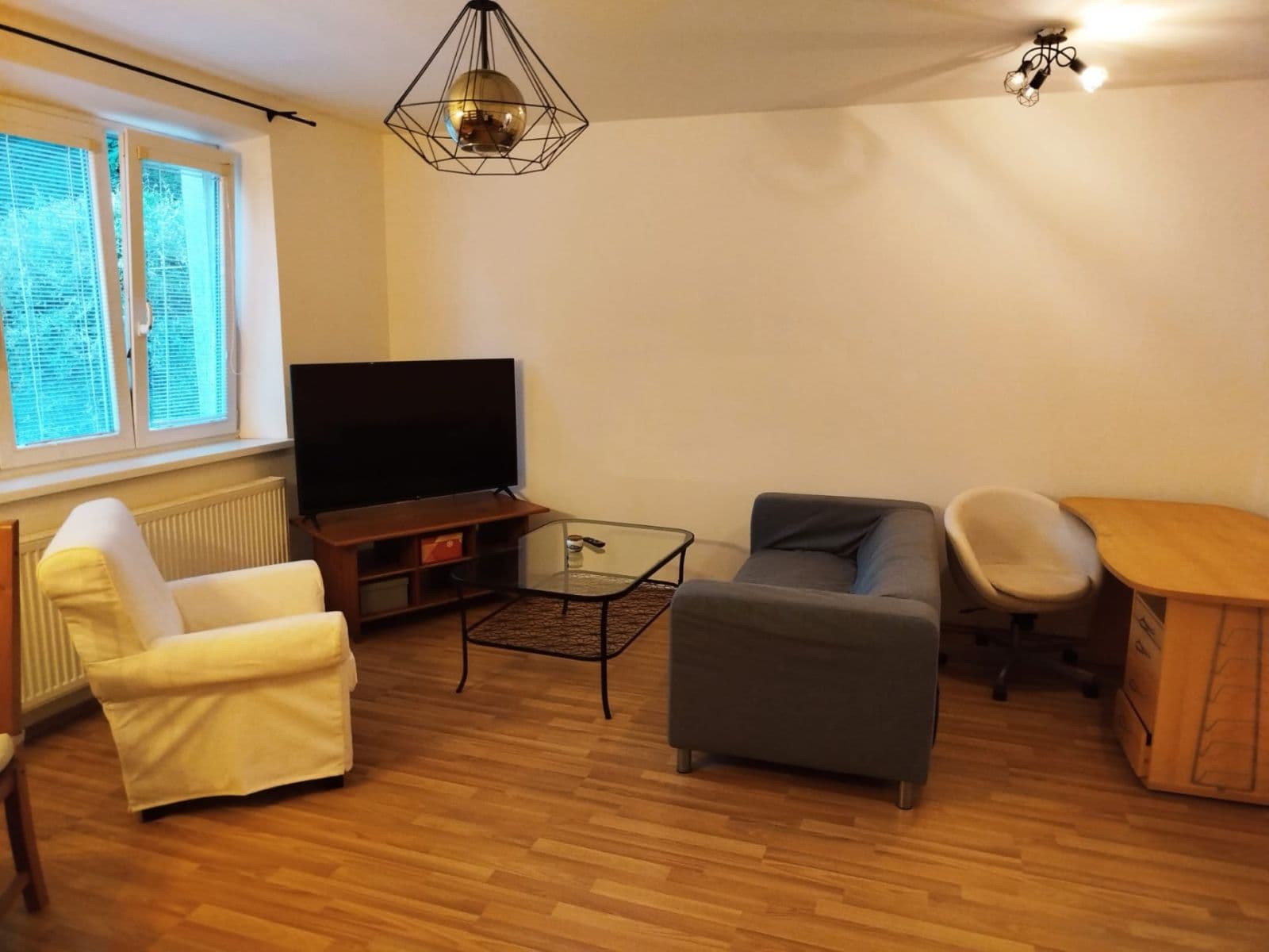 2 bedroom with open-plan kitchen flat to rent, 65 m², Za Mosty, Prague, Prague 2 bedroom with open-plan kitchen flat to rent, 65 m², Za Mosty, Prague, Prague