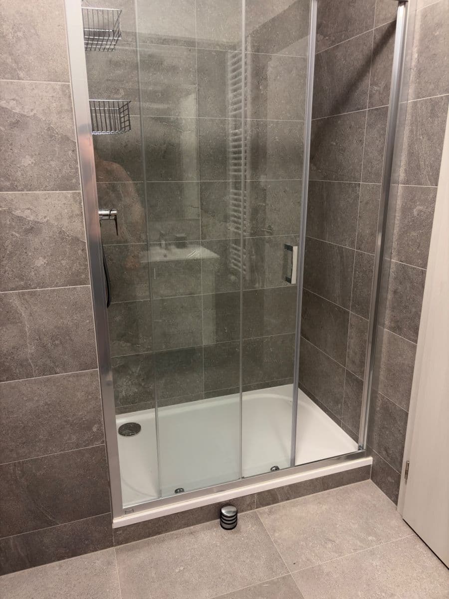 Studio flat to rent, 33 m², Gerstelova, Prague, Prague Studio flat to rent, 33 m², Gerstelova, Prague, Prague