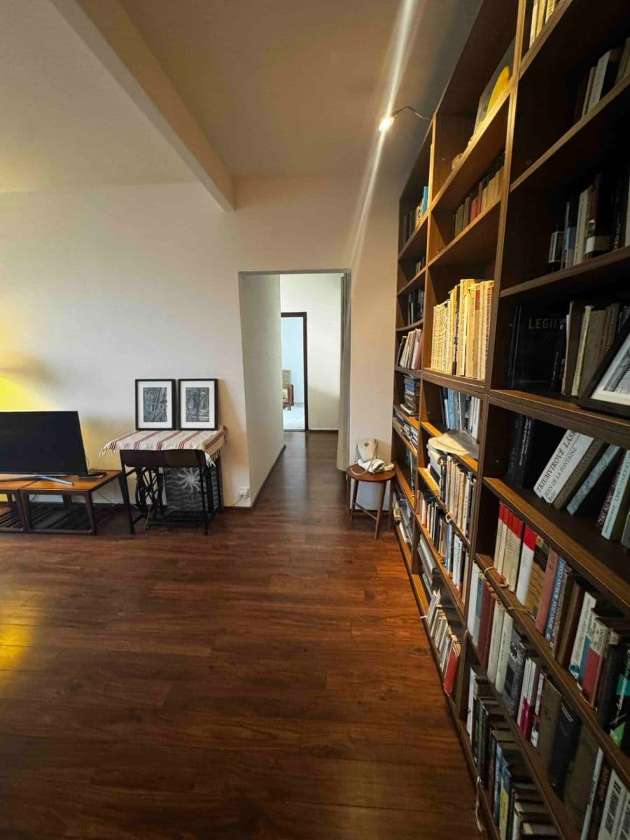 4 bedroom flat for sale, 87 m², Lohniského, Prague, Prague 4 bedroom flat for sale, 87 m², Lohniského, Prague, Prague