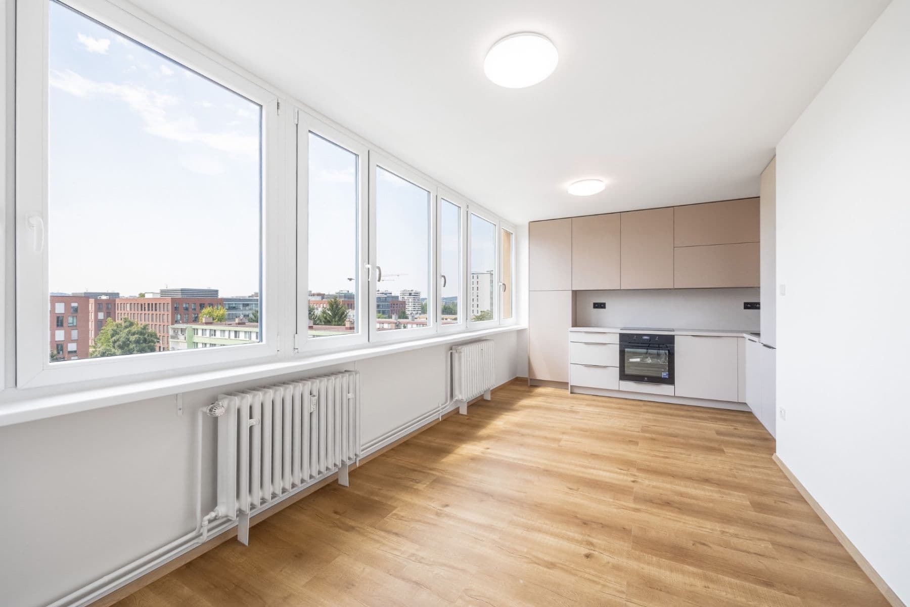 1 bedroom with open-plan kitchen flat for sale, 42 m², Nekvasilova, Prague, Prague 1 bedroom with open-plan kitchen flat for sale, 42 m², Nekvasilova, Prague, Prague