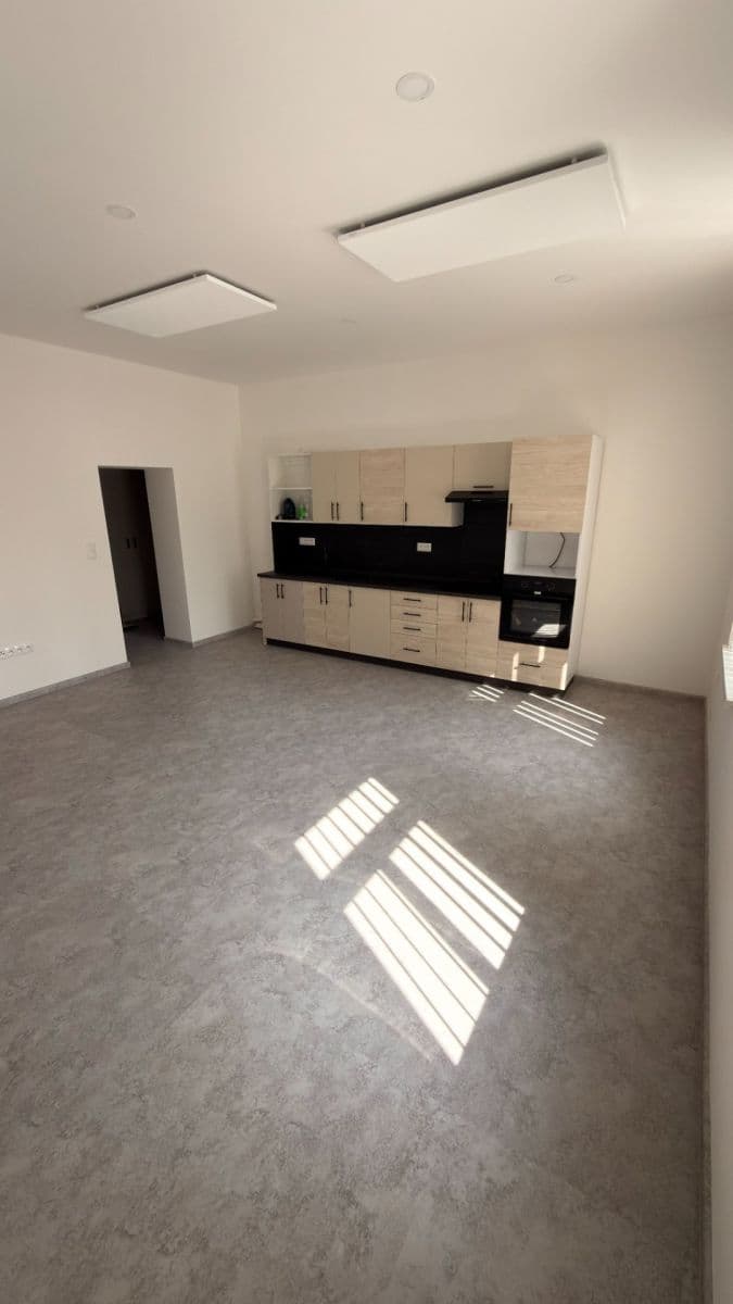 1 bedroom with open-plan kitchen flat to rent, 57 m², Havlíčkova, Boskovice, Jihomoravský Region 1 bedroom with open-plan kitchen flat to rent, 57 m², Havlíčkova, Boskovice, Jihomoravský Region