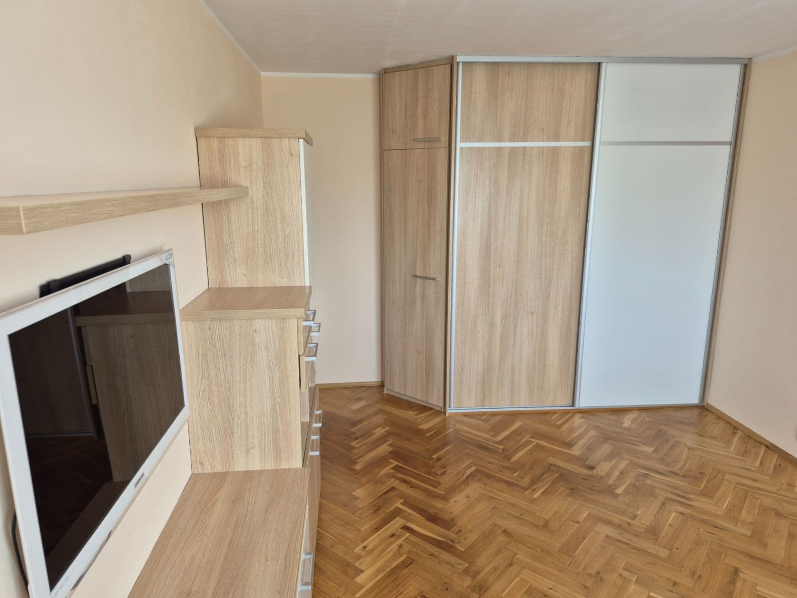 2 bedroom flat to rent, 54 m², Nosická, Prague, Prague 2 bedroom flat to rent, 54 m², Nosická, Prague, Prague