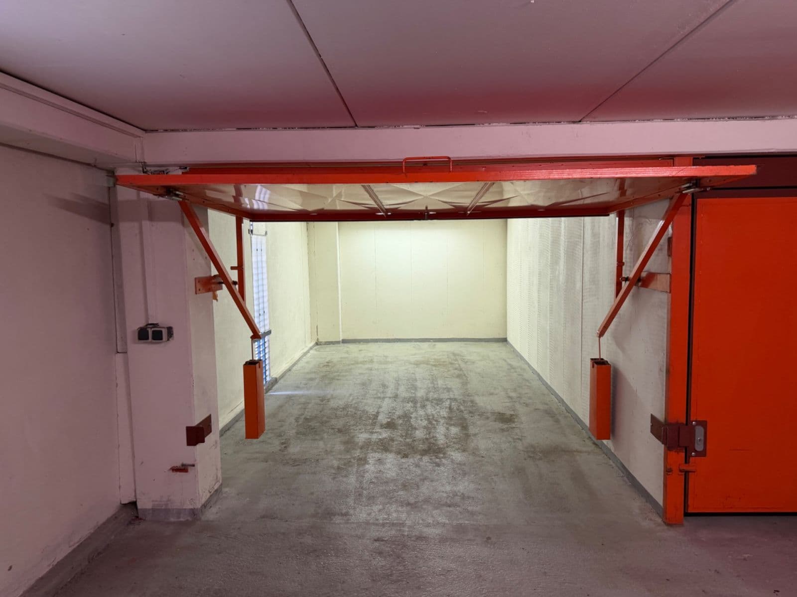 garage to rent, 19 m², Prague, Prague garage to rent, 19 m², Prague, Prague