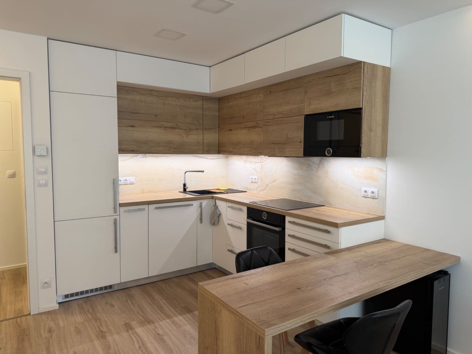 1 bedroom with open-plan kitchen flat to rent, 57 m², Na Sypkém, Prague, Prague 1 bedroom with open-plan kitchen flat to rent, 57 m², Na Sypkém, Prague, Prague