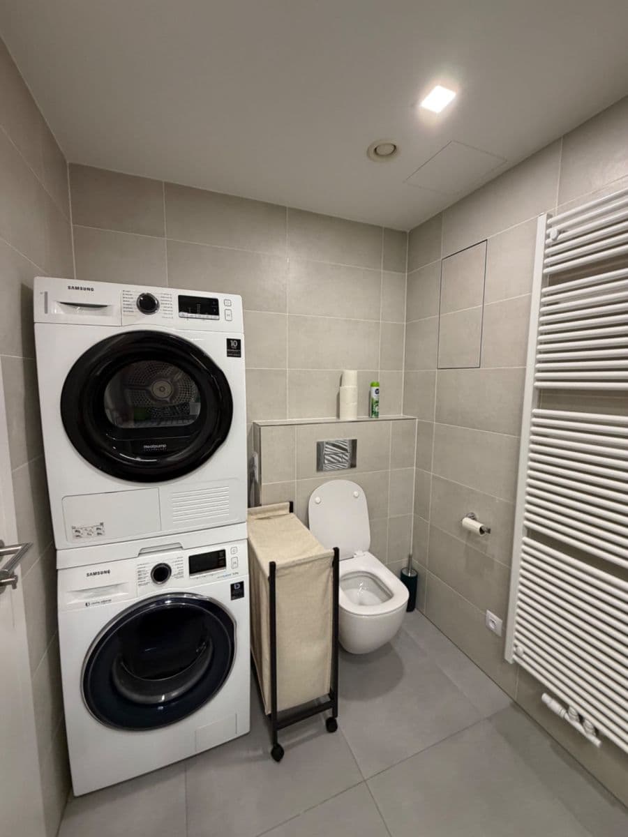 1 bedroom with open-plan kitchen flat to rent, 57 m², Na Sypkém, Prague, Prague 1 bedroom with open-plan kitchen flat to rent, 57 m², Na Sypkém, Prague, Prague