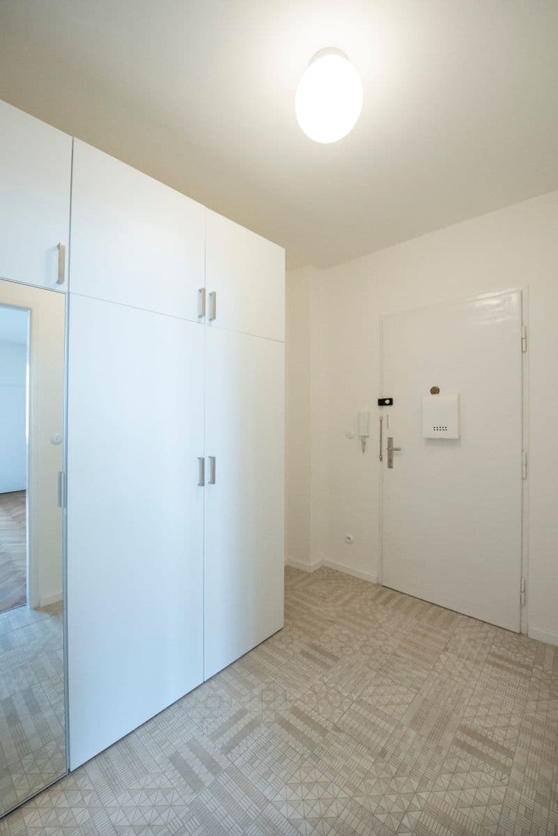 Studio flat to rent, 30 m², Zemědělská, Prague, Prague Studio flat to rent, 30 m², Zemědělská, Prague, Prague