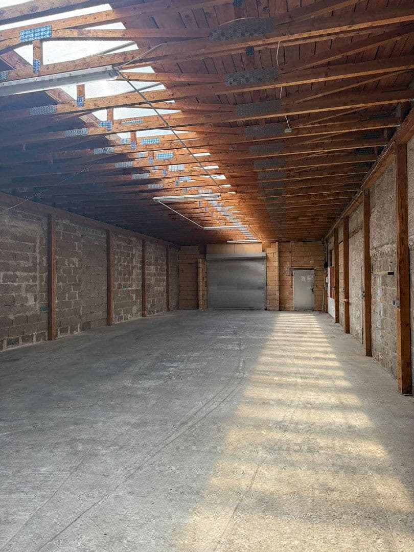non-residential property to rent, 200 m², Licherstrasse 7a, Buseck, Hesse non-residential property to rent, 200 m², Licherstrasse 7a, Buseck, Hesse