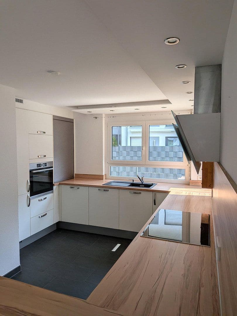 4 bedroom flat for sale, 114 m², Weissach, Baden-Württemberg 4 bedroom flat for sale, 114 m², Weissach, Baden-Württemberg