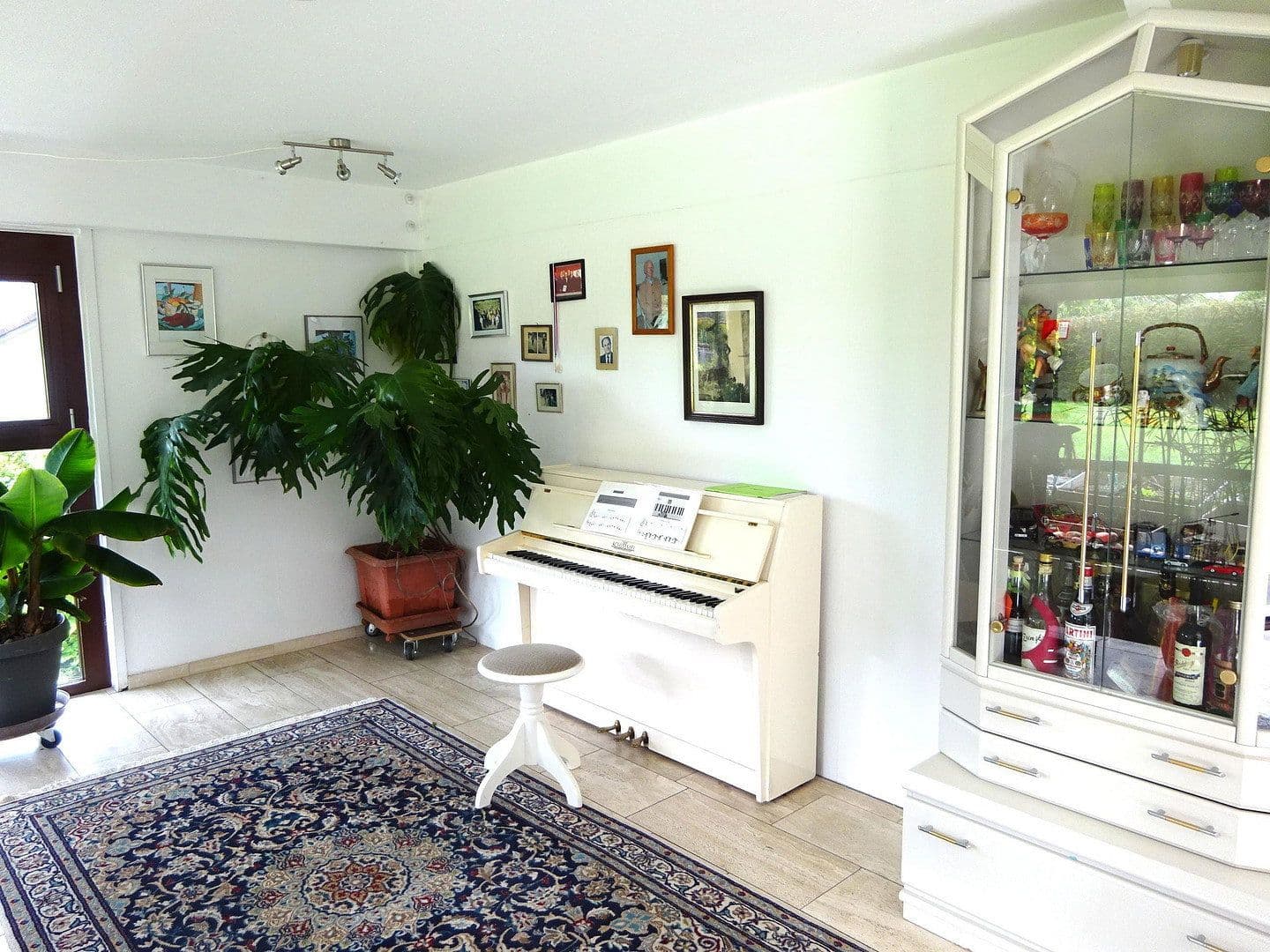 6 bedroom flat to rent, 290 m², Aichwald, Baden-Württemberg 6 bedroom flat to rent, 290 m², Aichwald, Baden-Württemberg