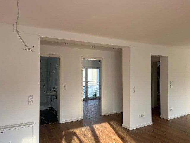 3 bedroom flat to rent, 88 m², Schnorrenbergstraße 1, Bonn, North Rhine-Westphalia 3 bedroom flat to rent, 88 m², Schnorrenbergstraße 1, Bonn, North Rhine-Westphalia