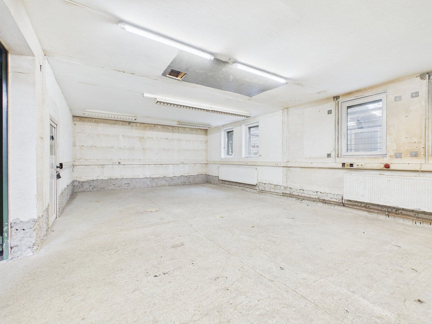 non-residential property to rent, 400 m², Finking 1, Hagen, North Rhine-Westphalia non-residential property to rent, 400 m², Finking 1, Hagen, North Rhine-Westphalia