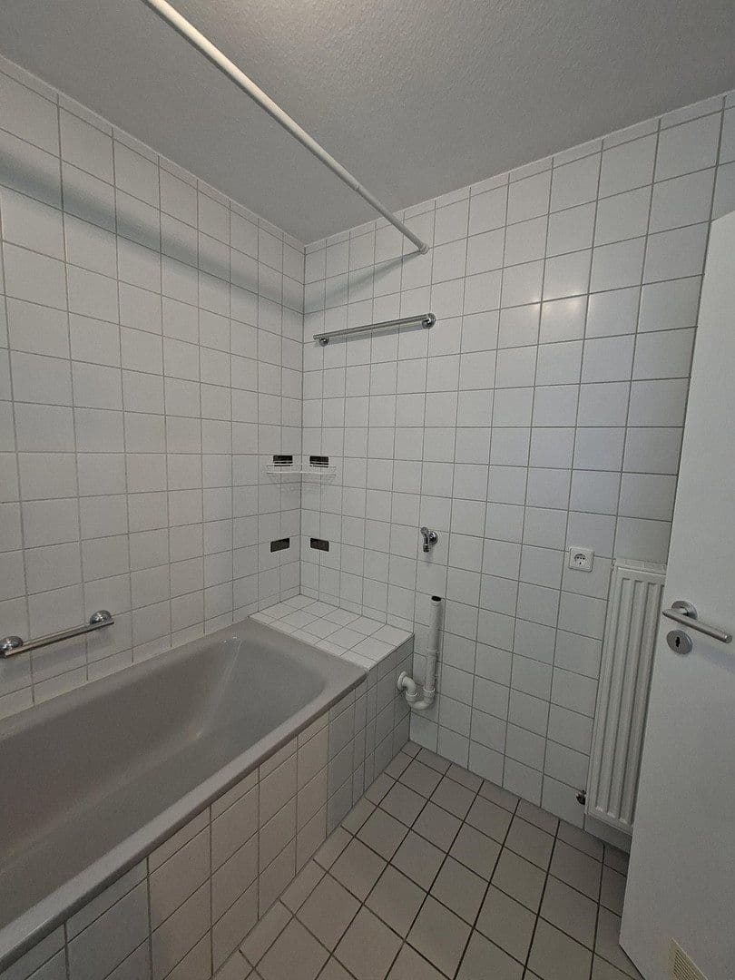 2 bedroom flat to rent, 57 m², Ludwigsburger Str. 204, Zuffenhausen, Baden-Württemberg 2 bedroom flat to rent, 57 m², Ludwigsburger Str. 204, Zuffenhausen, Baden-Württemberg