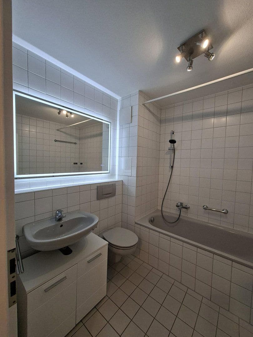 2 bedroom flat to rent, 57 m², Ludwigsburger Str. 204, Zuffenhausen, Baden-Württemberg 2 bedroom flat to rent, 57 m², Ludwigsburger Str. 204, Zuffenhausen, Baden-Württemberg