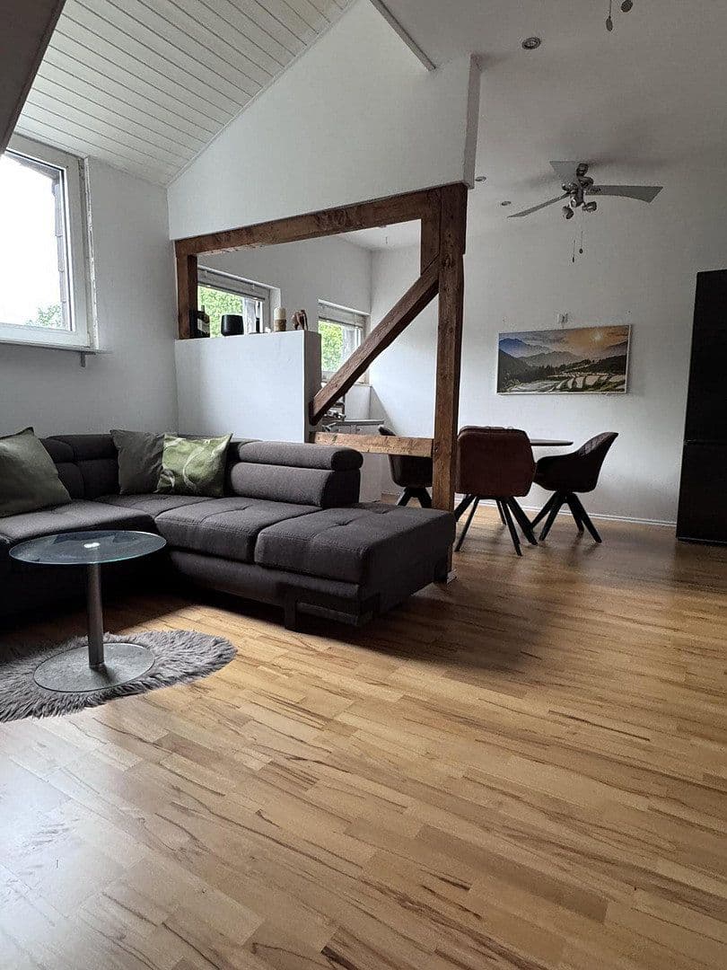2 bedroom with open-plan kitchen flat for sale, 83 m², Gladbeck, North Rhine-Westphalia 2 bedroom with open-plan kitchen flat for sale, 83 m², Gladbeck, North Rhine-Westphalia