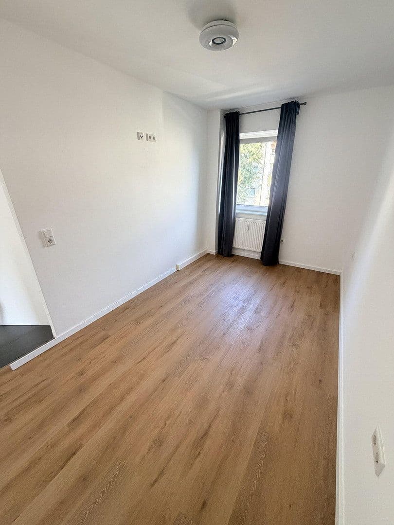 3 bedroom flat to rent, 65 m², Oldenburger Str. 24, Düsseldorf, North Rhine-Westphalia 3 bedroom flat to rent, 65 m², Oldenburger Str. 24, Düsseldorf, North Rhine-Westphalia