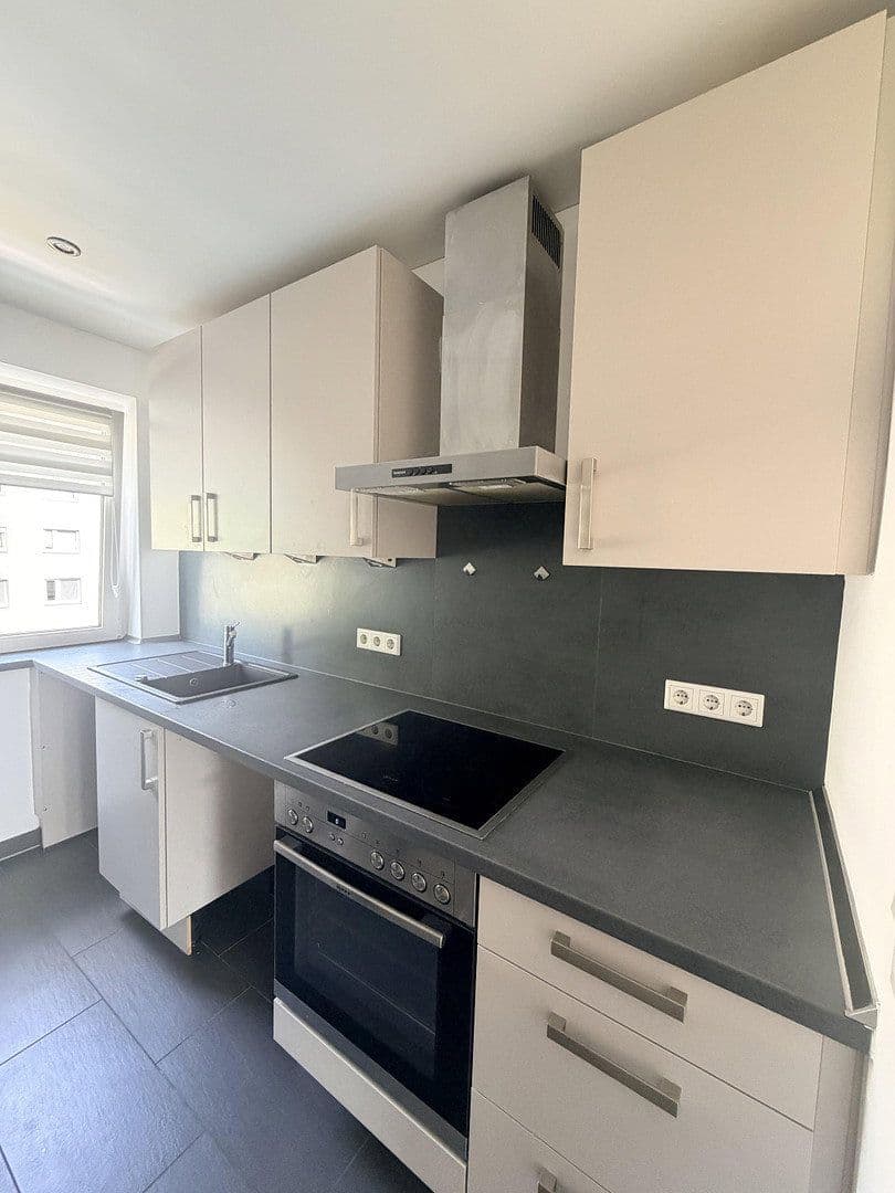3 bedroom flat to rent, 65 m², Oldenburger Str. 24, Düsseldorf, North Rhine-Westphalia 3 bedroom flat to rent, 65 m², Oldenburger Str. 24, Düsseldorf, North Rhine-Westphalia