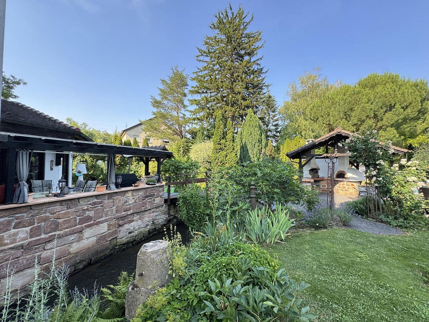 house for sale, 386 m², Mertesheim, Rhineland-Palatinate house for sale, 386 m², Mertesheim, Rhineland-Palatinate