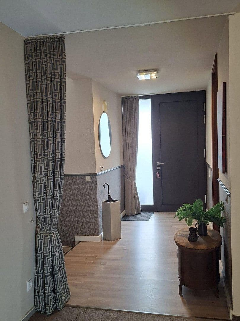 house for sale, 130 m², Hennef (Sieg), North Rhine-Westphalia house for sale, 130 m², Hennef (Sieg), North Rhine-Westphalia