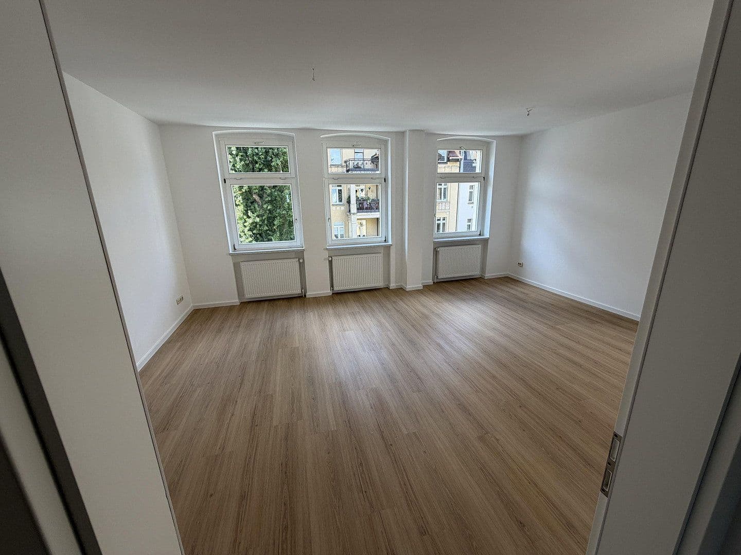 1 bedroom with open-plan kitchen flat to rent, 82 m², Milchinselstraße 2, Erfurt, Thuringia 1 bedroom with open-plan kitchen flat to rent, 82 m², Milchinselstraße 2, Erfurt, Thuringia