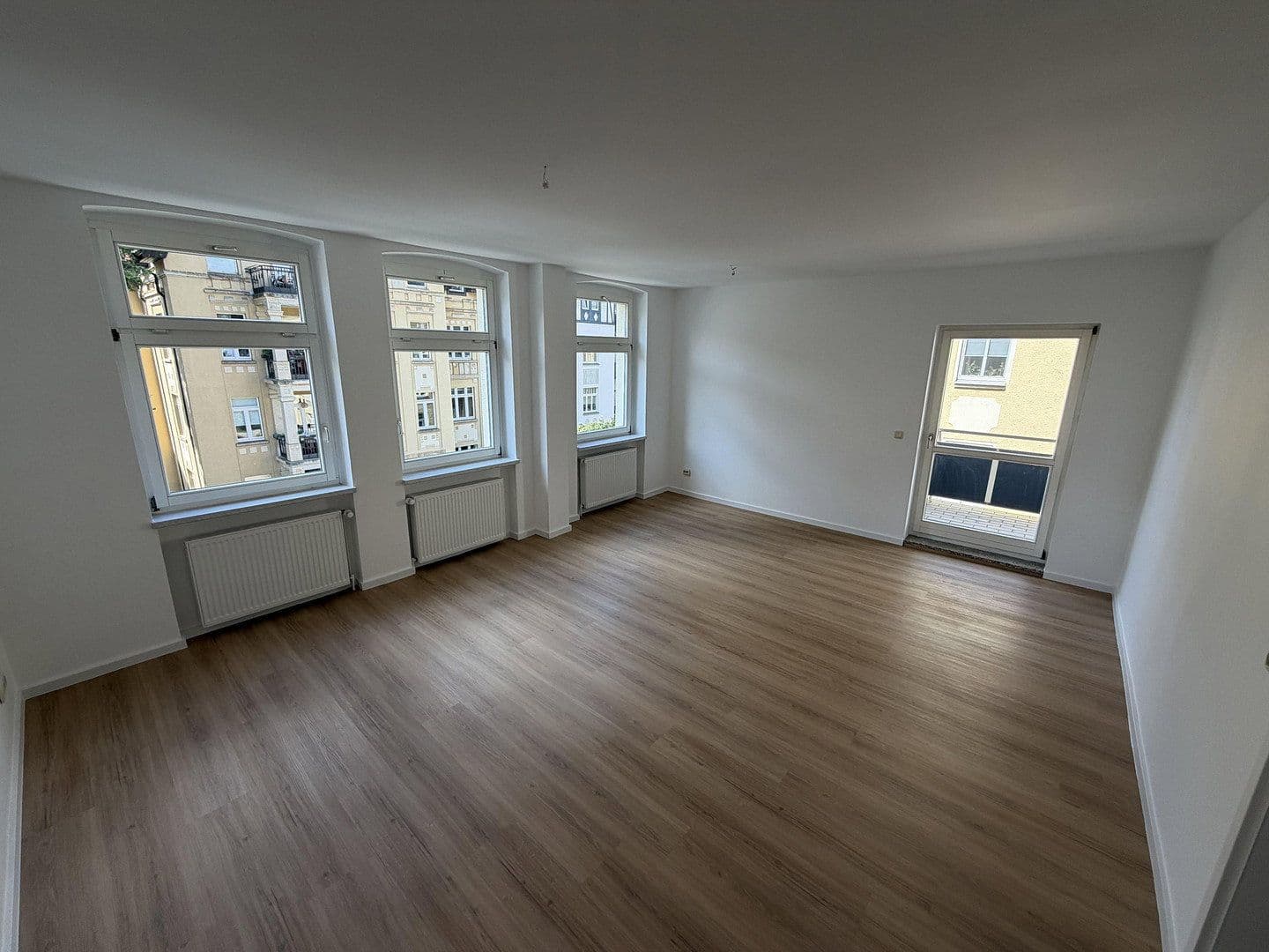 1 bedroom with open-plan kitchen flat to rent, 82 m², Milchinselstraße 2, Erfurt, Thuringia 1 bedroom with open-plan kitchen flat to rent, 82 m², Milchinselstraße 2, Erfurt, Thuringia