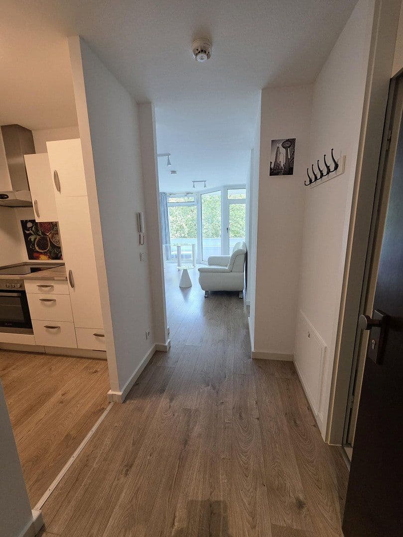 Studio flat for sale, 38 m², Kreuzhofstraße 6, München, Bavaria Studio flat for sale, 38 m², Kreuzhofstraße 6, München, Bavaria