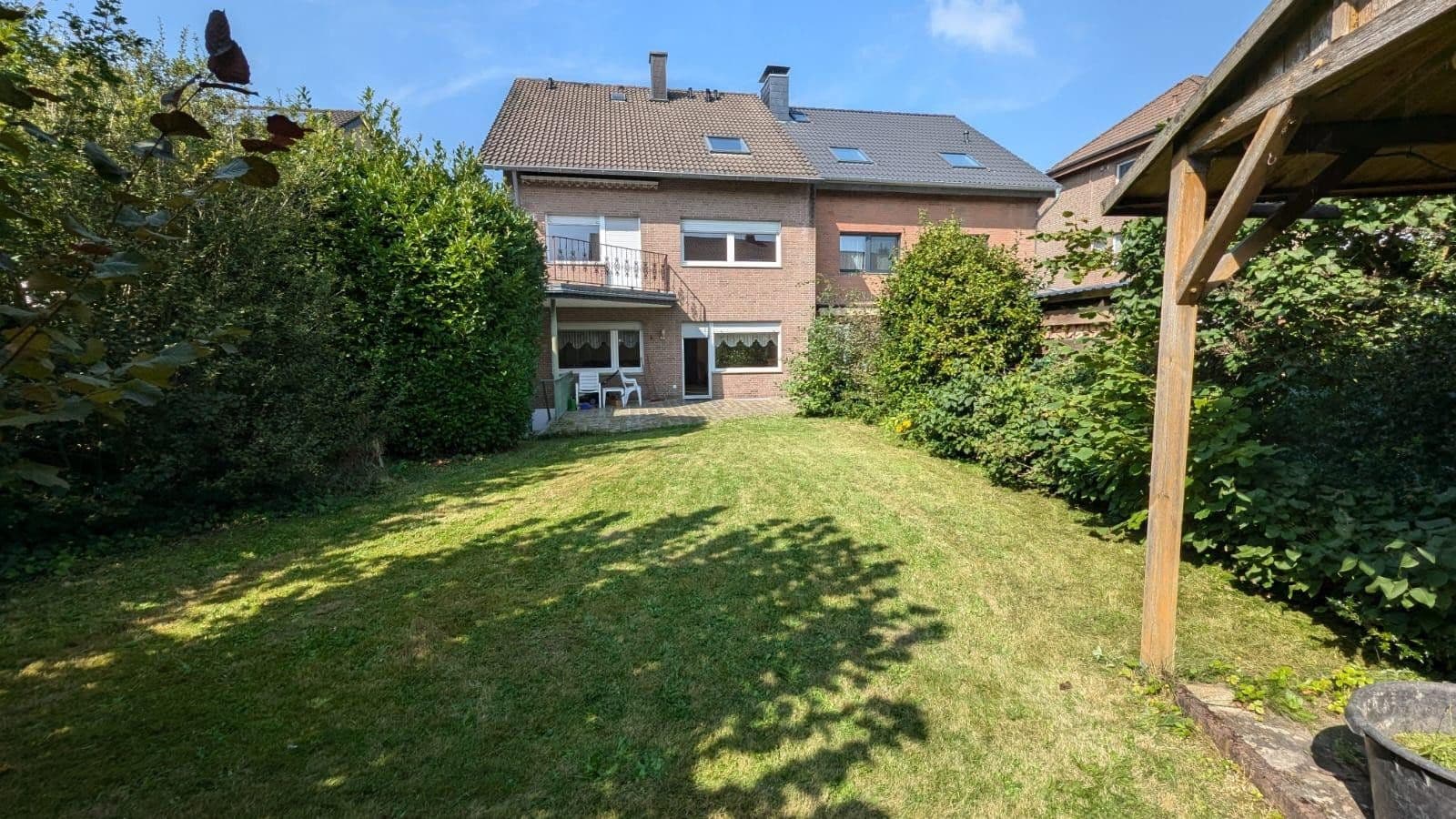 house for sale, 235 m², Aachen, North Rhine-Westphalia house for sale, 235 m², Aachen, North Rhine-Westphalia