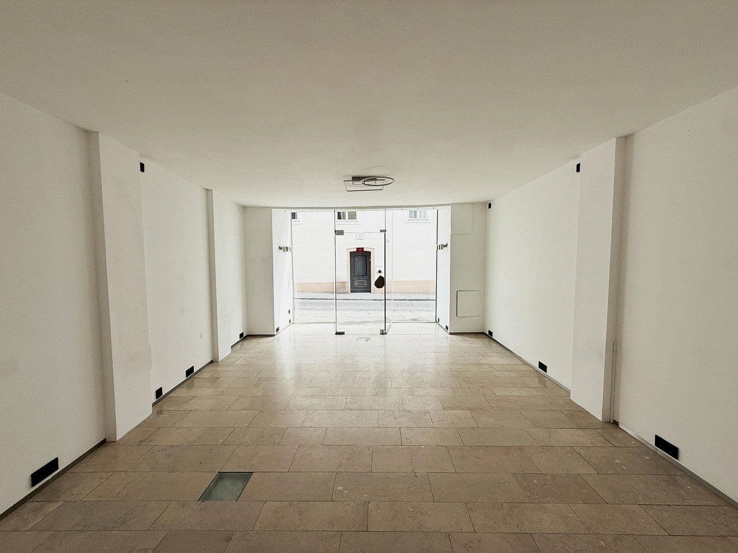 non-residential property to rent, 41 m², Schmidgasse 7, Krems, Lower Austria non-residential property to rent, 41 m², Schmidgasse 7, Krems, Lower Austria