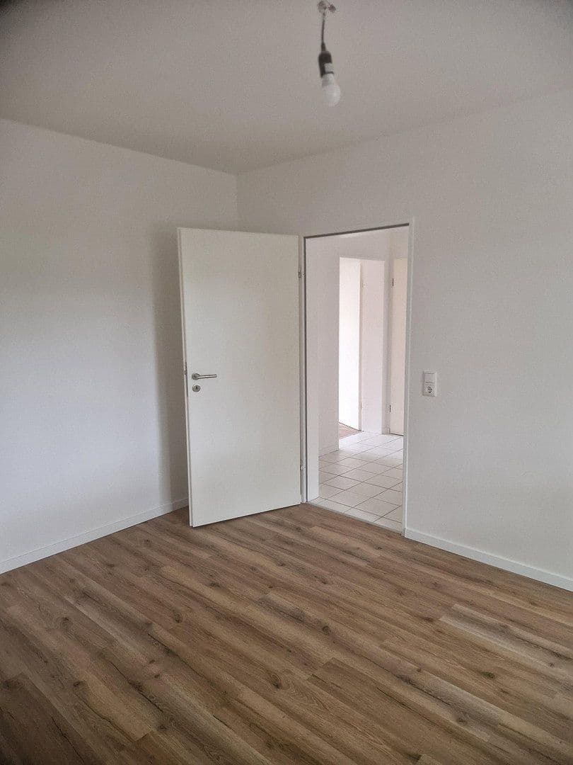 1 bedroom with open-plan kitchen flat to rent, 53 m², Lipperheidstr. 112, Oberhausen, North Rhine-Westphalia 1 bedroom with open-plan kitchen flat to rent, 53 m², Lipperheidstr. 112, Oberhausen, North Rhine-Westphalia