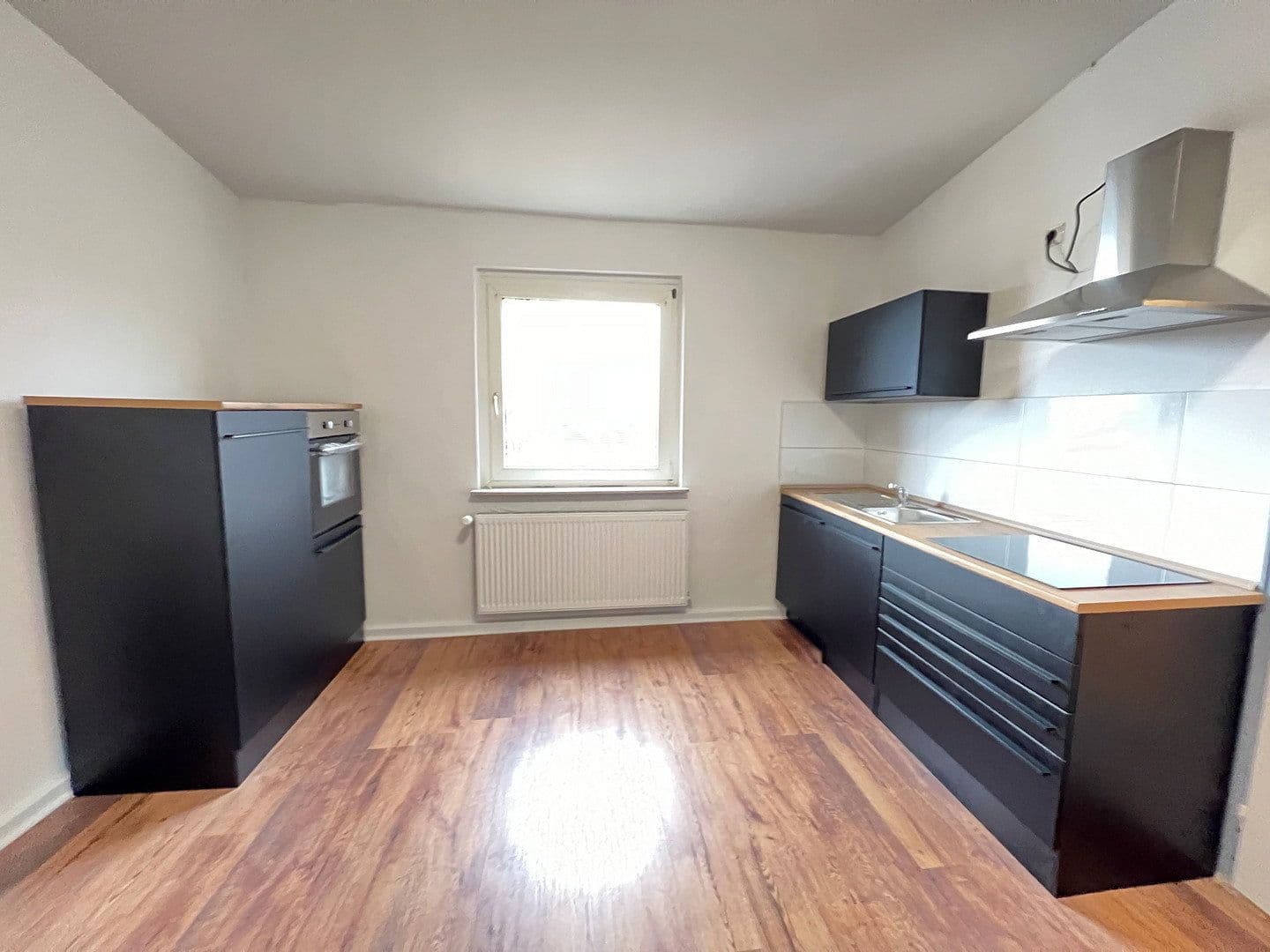 1 bedroom with open-plan kitchen flat to rent, 63 m², Hüttenstr. 7, Hattingen, North Rhine-Westphalia 1 bedroom with open-plan kitchen flat to rent, 63 m², Hüttenstr. 7, Hattingen, North Rhine-Westphalia