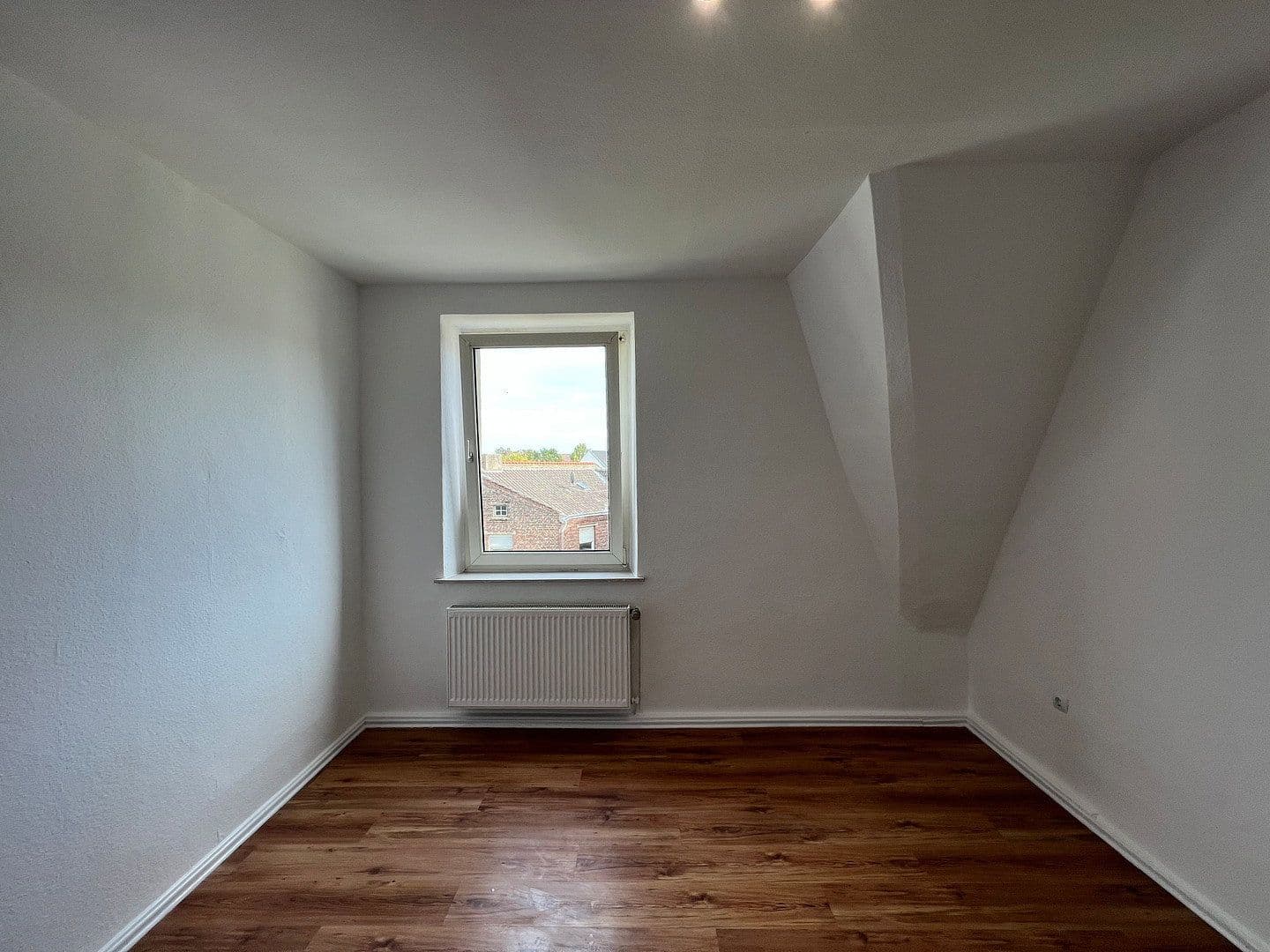1 bedroom with open-plan kitchen flat to rent, 63 m², Hüttenstr. 7, Hattingen, North Rhine-Westphalia 1 bedroom with open-plan kitchen flat to rent, 63 m², Hüttenstr. 7, Hattingen, North Rhine-Westphalia