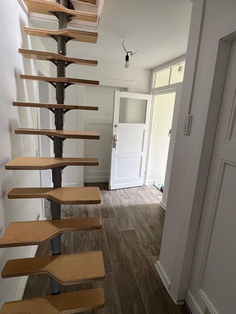 3 bedroom flat to rent, 76 m², Hainstrasse 75, Wuppertal, North Rhine-Westphalia 3 bedroom flat to rent, 76 m², Hainstrasse 75, Wuppertal, North Rhine-Westphalia