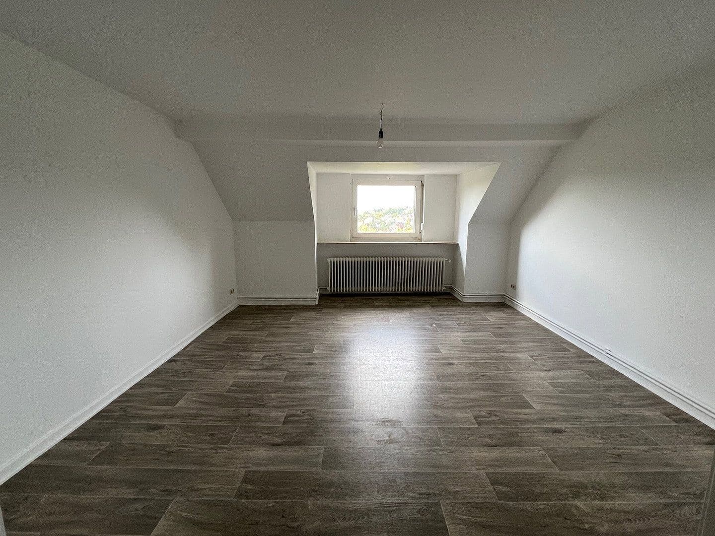 3 bedroom flat to rent, 76 m², Hainstrasse 75, Wuppertal, North Rhine-Westphalia 3 bedroom flat to rent, 76 m², Hainstrasse 75, Wuppertal, North Rhine-Westphalia