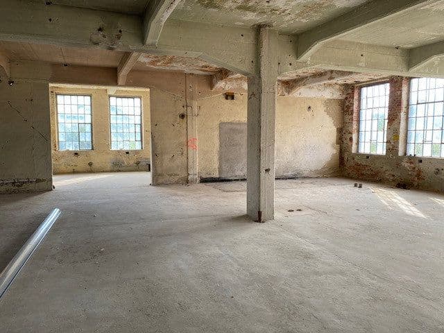 non-residential property to rent, 3,000 m², Großdubrau - Wulka Dubrawa, Saxony non-residential property to rent, 3,000 m², Großdubrau - Wulka Dubrawa, Saxony