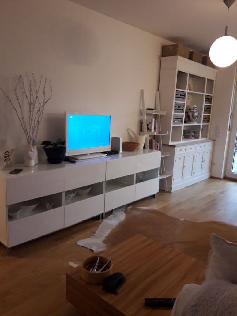 1 bedroom with open-plan kitchen flat to rent, 80 m², Hertha-Genzmer-Strasse 57, Wiesbaden, Hesse 1 bedroom with open-plan kitchen flat to rent, 80 m², Hertha-Genzmer-Strasse 57, Wiesbaden, Hesse