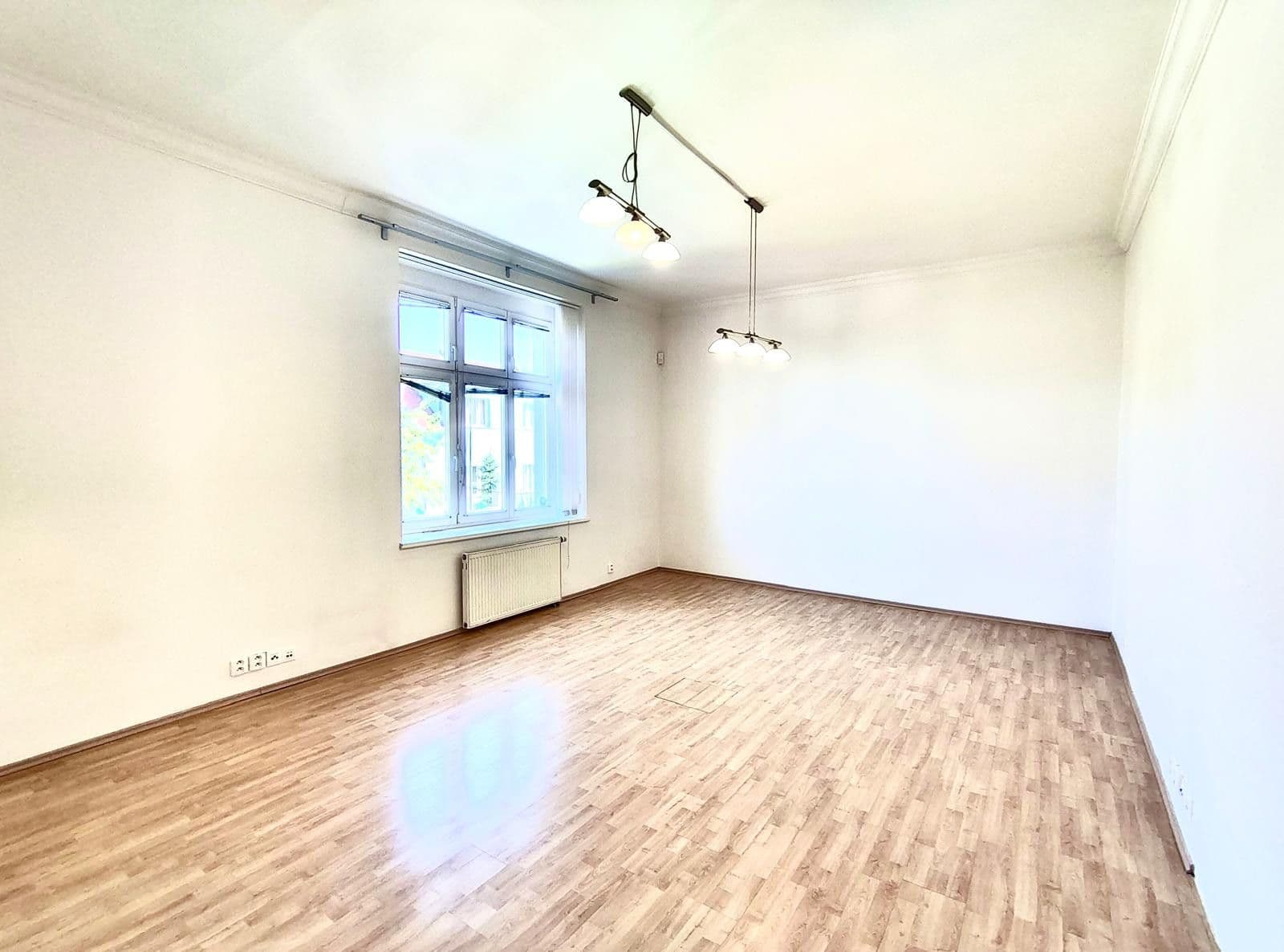 2 bedroom with open-plan kitchen flat to rent, 61 m², Pod Karlovarskou silnicí, Prague, Prague 2 bedroom with open-plan kitchen flat to rent, 61 m², Pod Karlovarskou silnicí, Prague, Prague