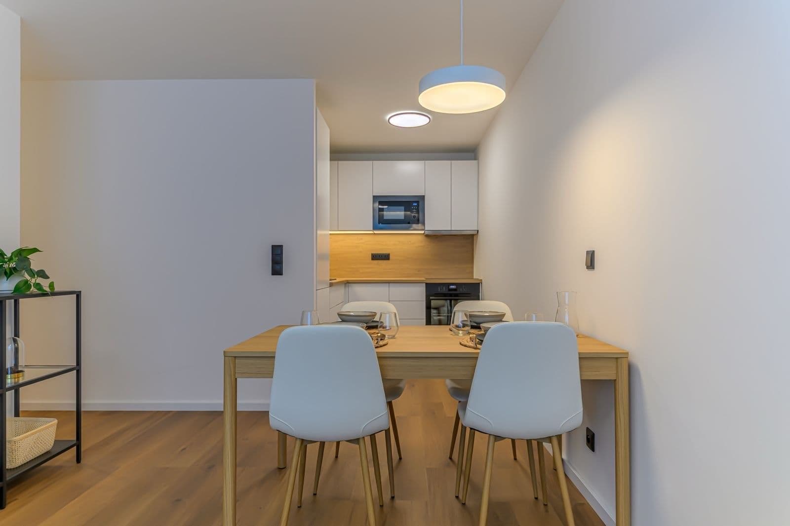 1 bedroom with open-plan kitchen flat for sale, 43 m², Borovanského, Prague, Prague 1 bedroom with open-plan kitchen flat for sale, 43 m², Borovanského, Prague, Prague