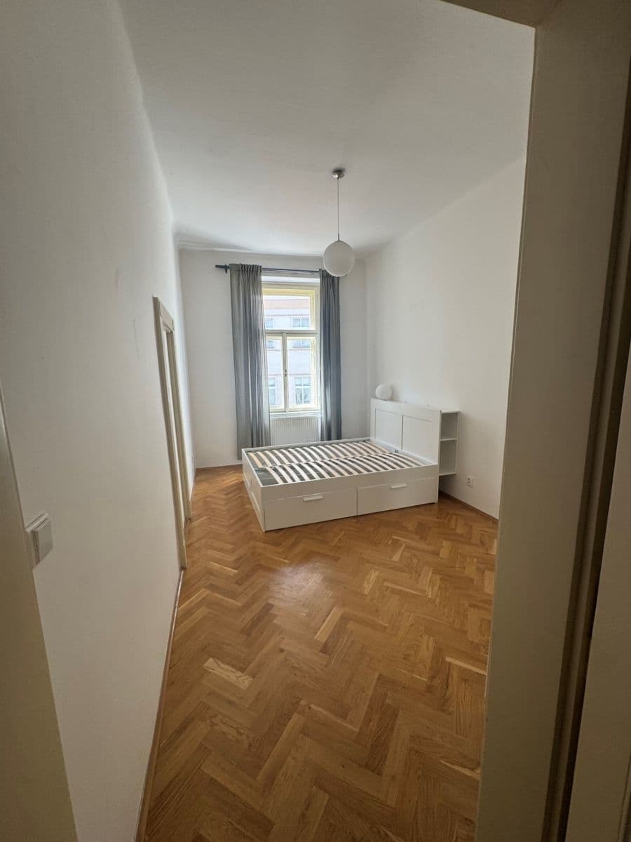 1 bedroom with open-plan kitchen flat to rent, 49 m², Na Zderaze, Prague, Prague 1 bedroom with open-plan kitchen flat to rent, 49 m², Na Zderaze, Prague, Prague
