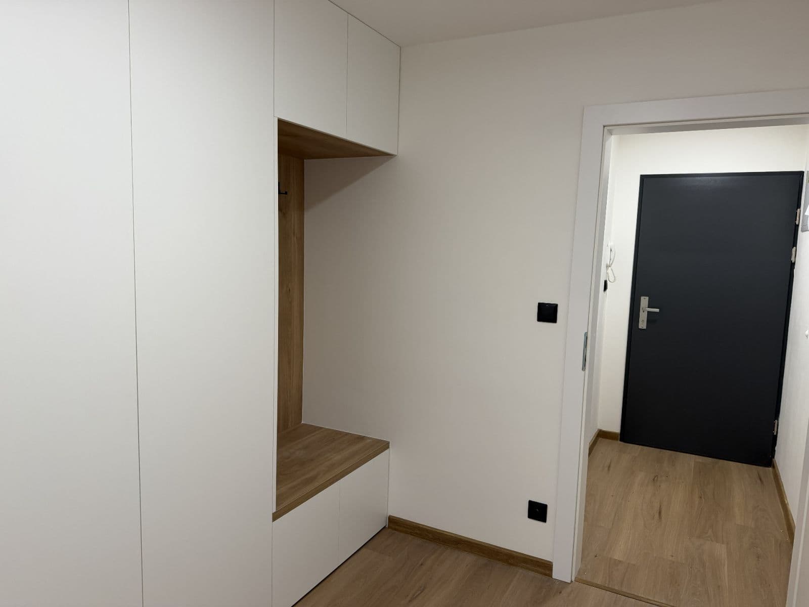 1 bedroom with open-plan kitchen flat to rent, 58 m², Bratislavská, Brno, Jihomoravský Region 1 bedroom with open-plan kitchen flat to rent, 58 m², Bratislavská, Brno, Jihomoravský Region